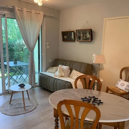 Domaine Du Castelgreen Apartment *